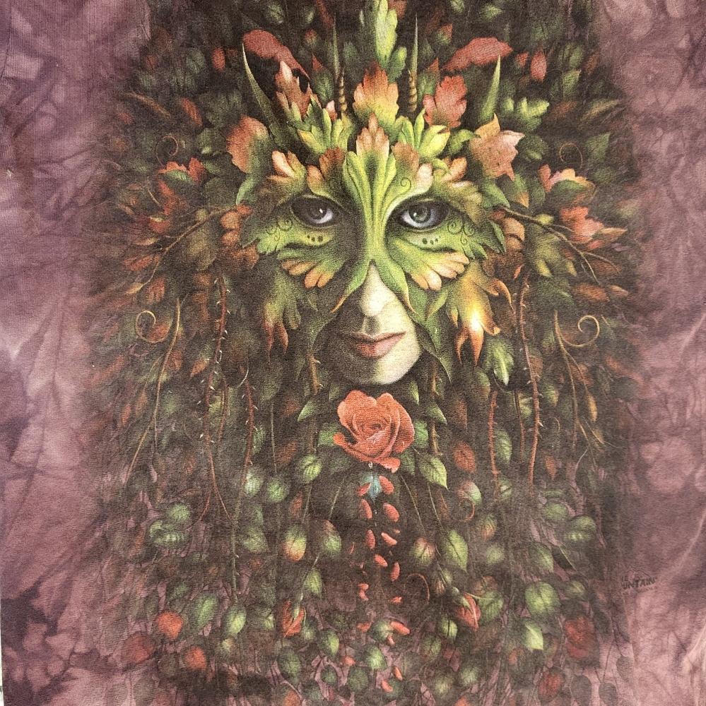 The Mountain Floral Masquerade Mask Tee Shirt Size Small. Vintage. Joun … - Picture 5 of 6